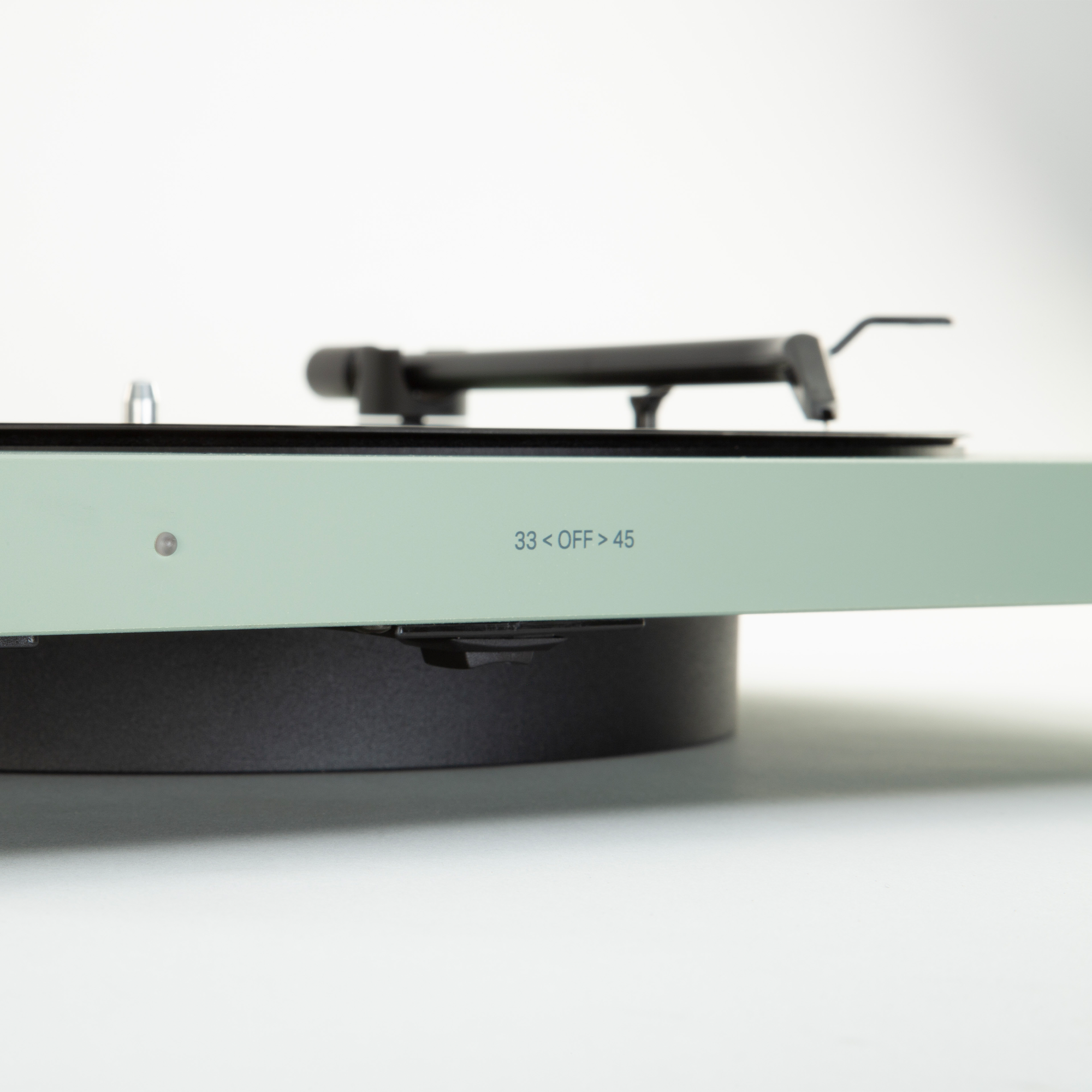 TONE Turntable + Dustcover